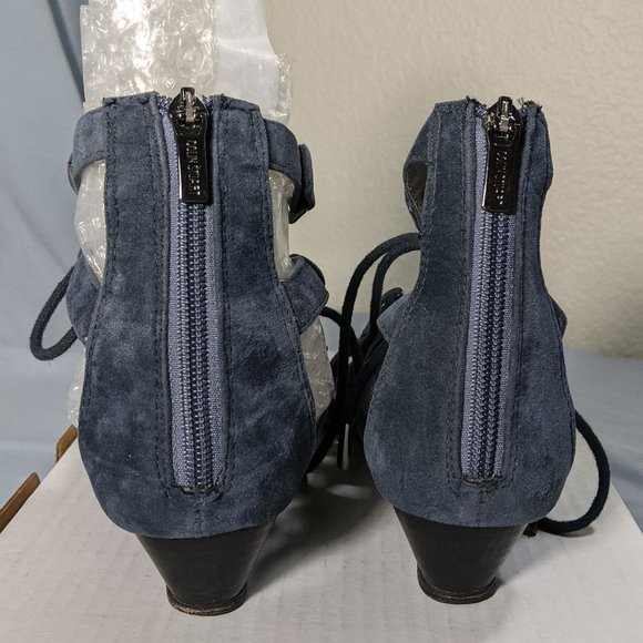 Colin Stuart size 6 Blue Suede Gladiator Sandals Shoes Flat lace up GUC! - Picture 3 of 8